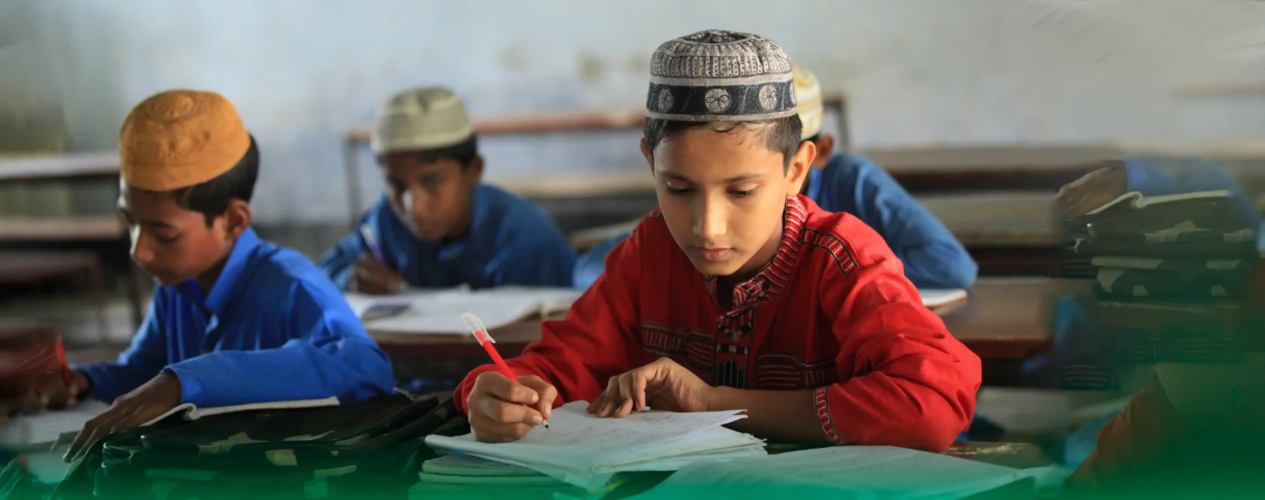 Home 21 Providing education to underprivileged children